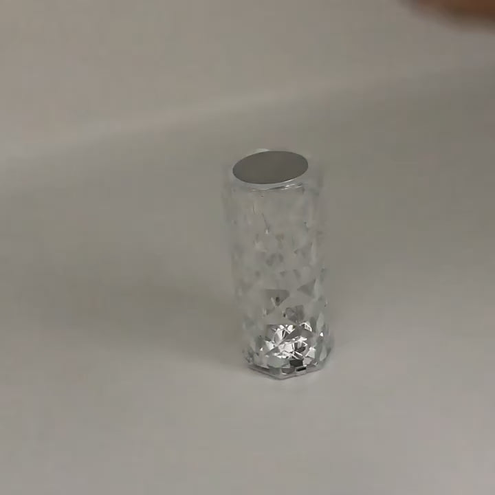 🌟 Crystal Shine LED Lamp  جمال يضيء لياليك